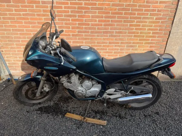 1994 Yamaha XJ600 Diversion-Toermotor - € 600 · Bieden (1/1)
