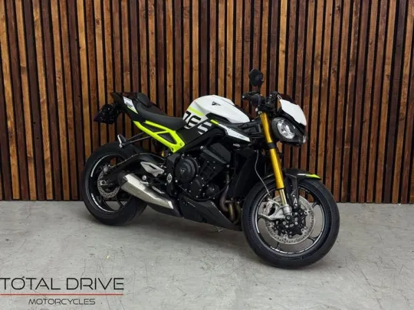 2023 Triumph Street Triple 765 MOTO2 (bj 2023) - Gereserveerd (1/1)