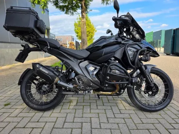 2025 BMW R 1300 R - € 34.950 · Bieden (1/1)