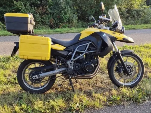2012 BMW F 650 GS,800CC 2 Cilinder-Allroad Motor met Koffers - €5,250 · Bidding (1/1)