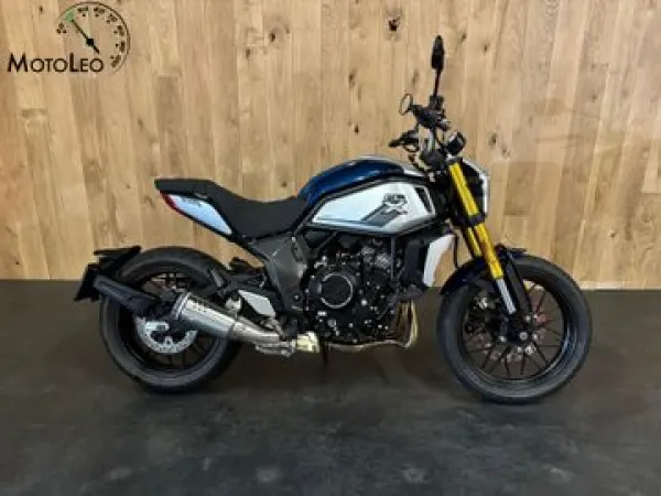 2025 Cfmoto 700 CL-X Sport - € 5.950 (1/1)