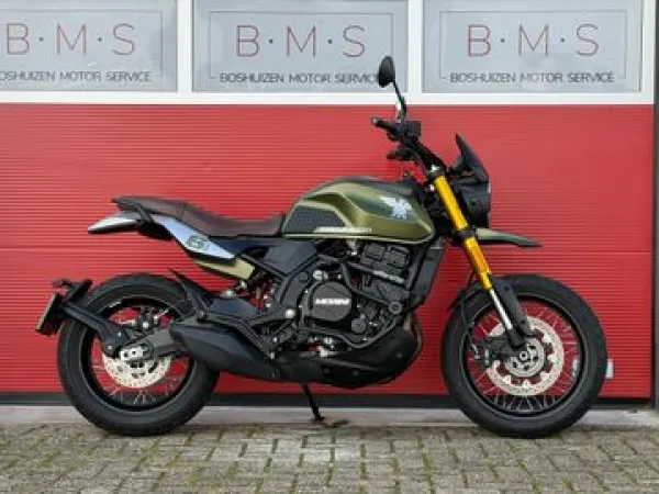 2024 Moto Morini Seiemmezzo SCR - € 5.450 (1/1)