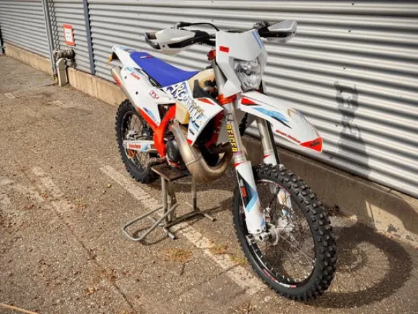 Year unknown KTM 300 EXC - €9,500 · Bidding (1/1)