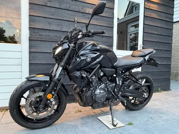2024 Yamaha MT-07 - € 7.250 · Bieden (1/1)