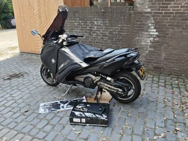2019 Kymco AK 550 - €4,750 · Bidding (1/1)