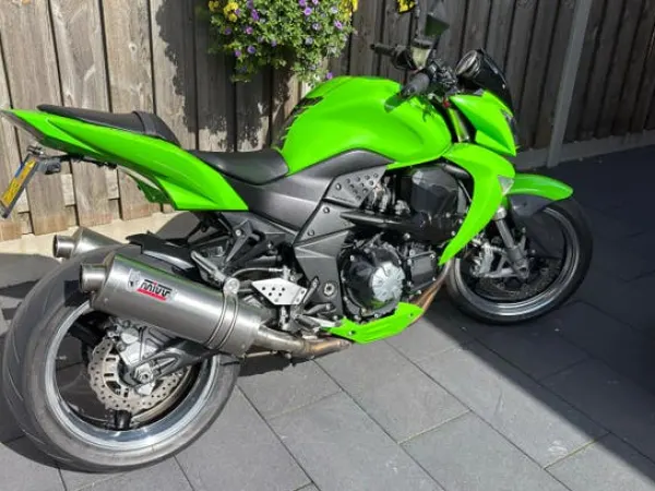 Year unknown Kawasaki Z1000 bj 2008-Nette Naked Bike met Weinig km - €4,900 · Bidding (1/1)