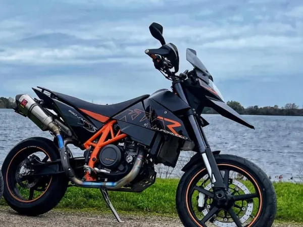 Bouwjaar onbekend KTM 690 Supermoto - € 4.000 · Bieden (1/1)