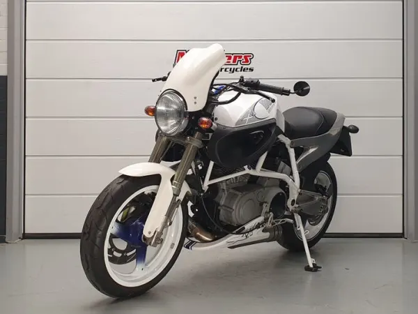 2002 Buell X1 Lightning (bj 2002) - € 4.990 · Bieden (1/1)
