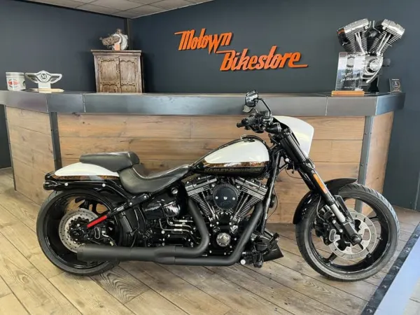 2016 Harley-Davidson CVO Pro Street - € 20.899 (1/1)