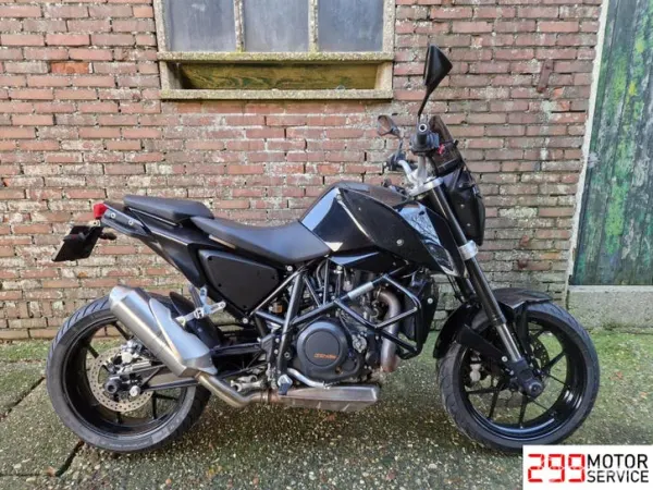 2016 KTM 690 Duke ABS 2016 15dkm Full Black - €5,499 (1/1)