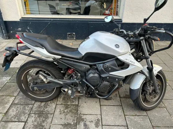Year unknown Yamaha XJ6 Yamaha - Reserved (1/1)