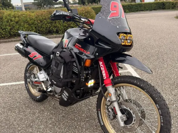 1999 Honda Transalp - €4,750 · Bidding (1/1)