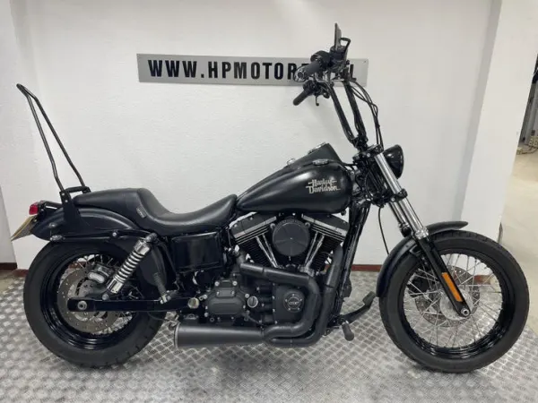 2015 Harley-Davidson Dyna Street Bob - € 10.950 (1/1)