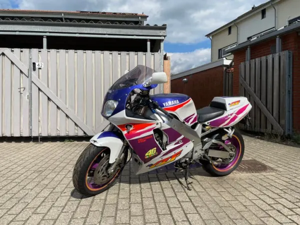 1995 Yamaha YZF 750R - € 2.650 · Bieden (1/1)