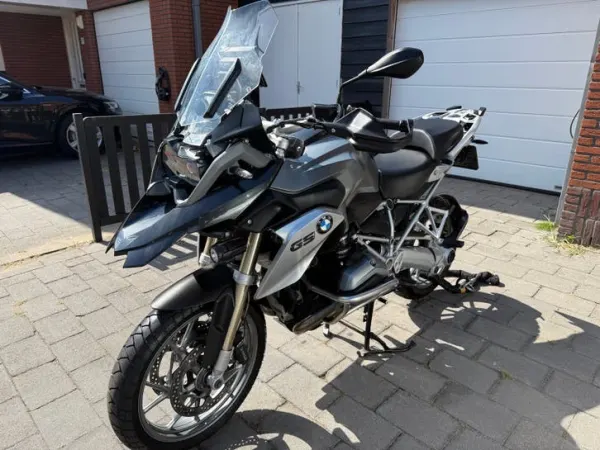 2013 BMW R 1200 GS - €8,250 · Bidding (1/1)