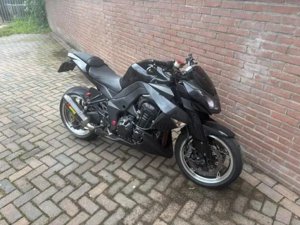 Year unknown Kawasaki Z 1000 - €5,500 · Bidding (1/1)