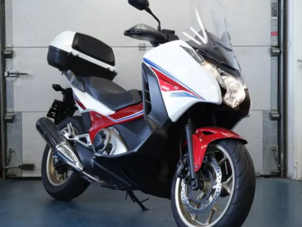 2014 Honda Integra - € 5.355 (1/1)