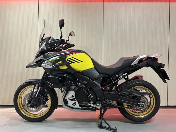 2019 Suzuki V-Strom 1000 - €8,250 (1/1)