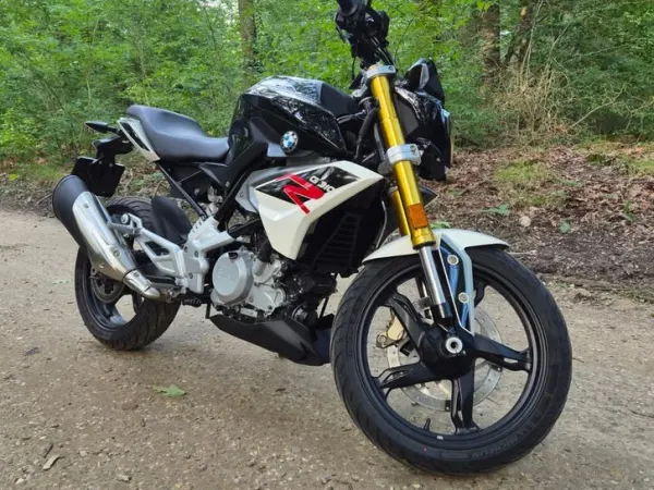 2017 BMW G310R met Weinig kilometers, z.g.a.n A2 Motor - € 2.895 · Bieden (1/1)
