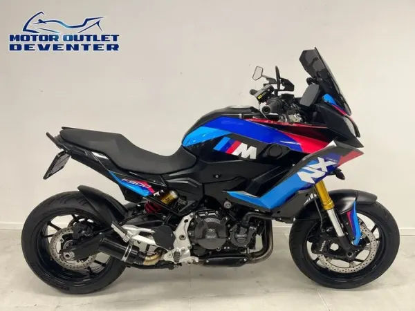 Bouwjaar onbekend BMW F 900 XR - € 8.450 · Bieden (1/1)