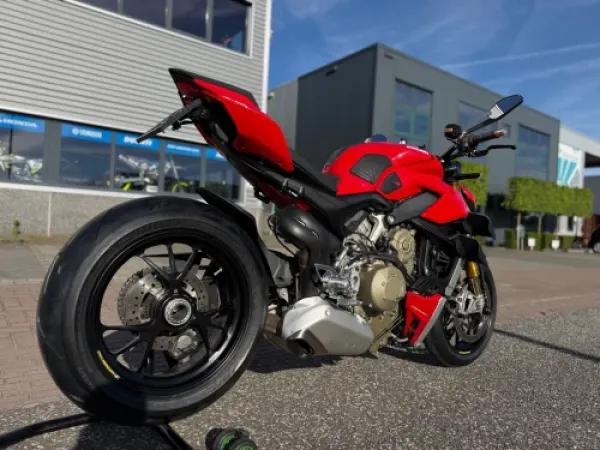 Bouwjaar onbekend Ducati Streetfighter V4 S Desmo TOPSTAAT! Garantie mog - € 21.950 (1/1)