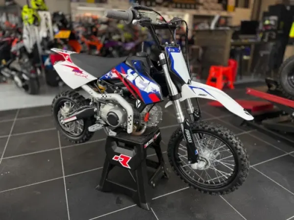 Bouwjaar onbekend YCF 125 S Pitbike Cross Elektrische Starter - € 1.599 (1/1)