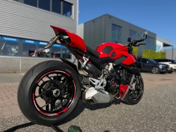 Bouwjaar onbekend Ducati Naked Streetfighter V4 - € 18.250 (1/1)