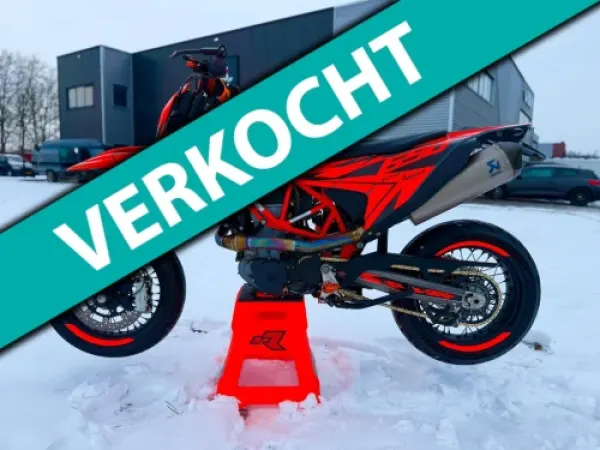 2021 KTM 690 SMC R 2021 Model Supermoto Supermotard - €7,950 (1/1)