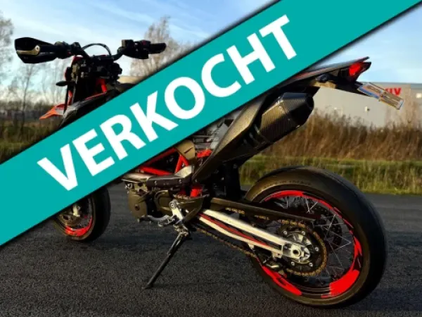 2023 KTM 690 SMC R 2023 Model Supermoto Supermotard TOPSTAAT! - €8,250 (1/1)