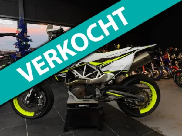 Bouwjaar onbekend Husqvarna Supermotard Sm 701 Supermoto VTR Style no 690 smc Smc R - € 7.950 (1/1)