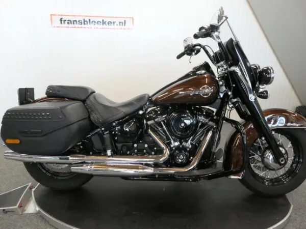 2019 Harley-Davidson Softail - € 22.750 (1/1)