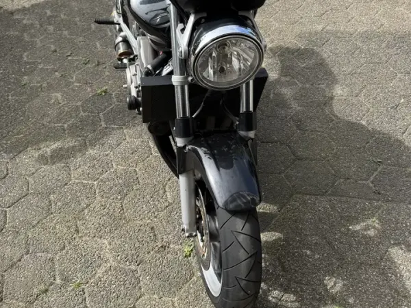 2002 Honda Hornet - € 2.500 (1/1)