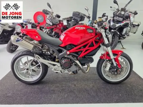 2009 Ducati M 1100 - € 5.450 (1/1)