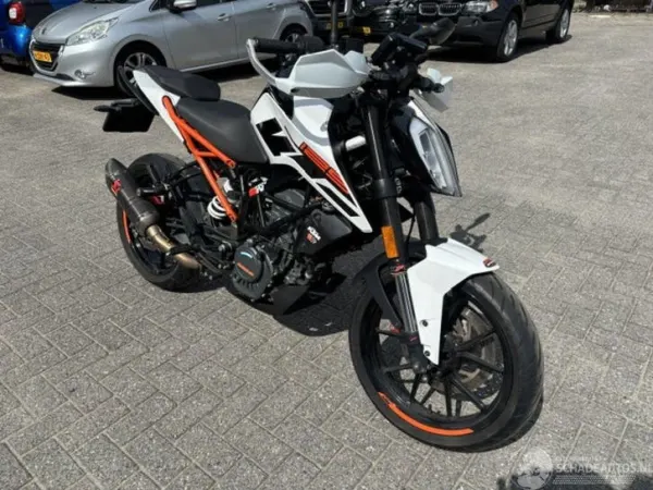 2018 KTM 125 Duke - €1,999 (1/1)