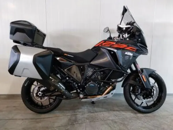 2017 KTM 1290 Super Adventure S - €12,250 · Bidding (1/1)