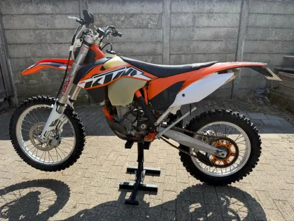 2011 KTM 350 EXC-F - € 4.500 · Bieden (1/1)