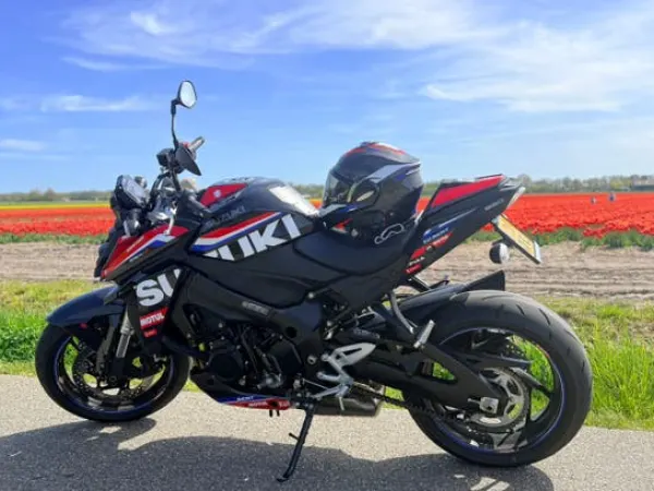 2024 Suzuki GSX-S 950 - € 8.399 · Bieden (1/1)