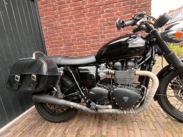 2014 Triumph Bonneville T100, 2014 - € 6.000 (1/1)