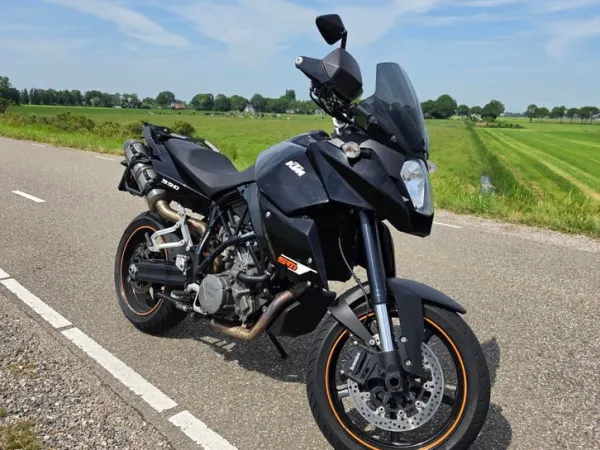 2013 KTM 990 SMT-ABS - €7,500 · Bidding (1/1)