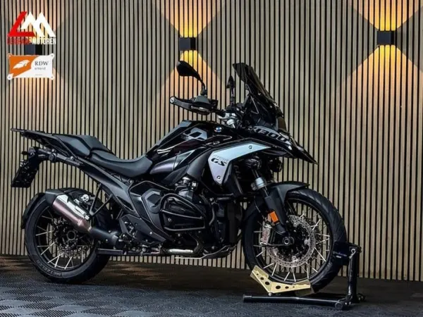 2024 BMW R 1300 R - € 25.499 (1/1)