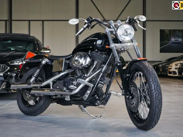 2004 Harley-Davidson Low Rider - € 9.995 (1/1)