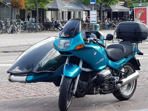 1994 BMW R1100 RS uit 1994 met Afneembaar Zijspan - € 9.200 (1/1)