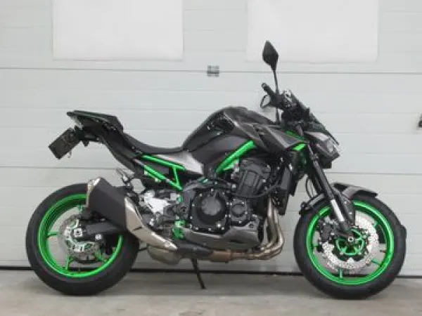 2025 Kawasaki Z900 - € 9.750 (1/1)