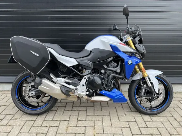 2023 BMW F 900 R - €10,950 (1/1)