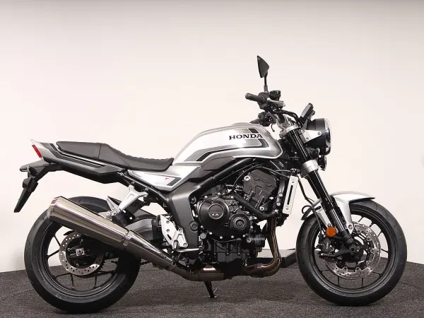 2026 Honda CB 1000 F Big One - € 14.499 (1/1)