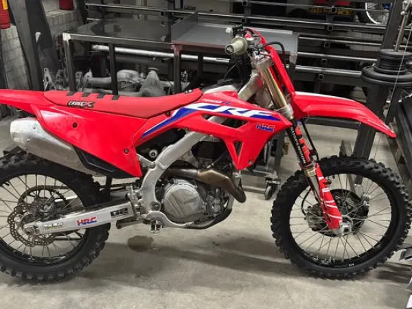 2022 Honda CRF 450 - € 4.000 (1/1)