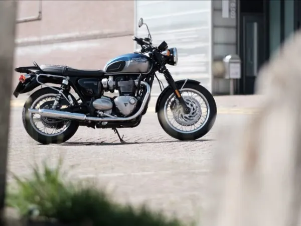 2021 Triumph Bonneville T120 - €10,900 (1/1)