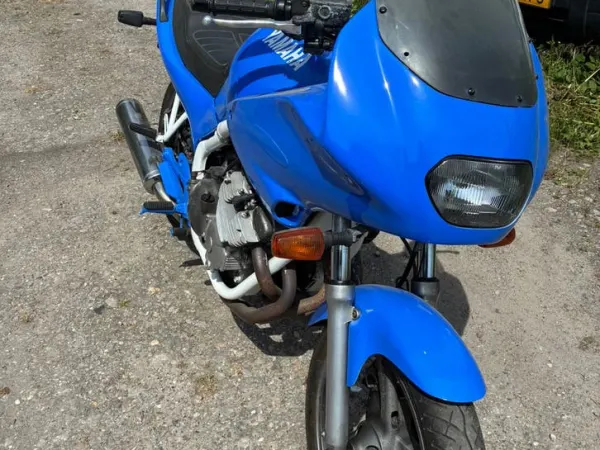 Year unknown Yamaha XJ 600 - Bidding (1/1)