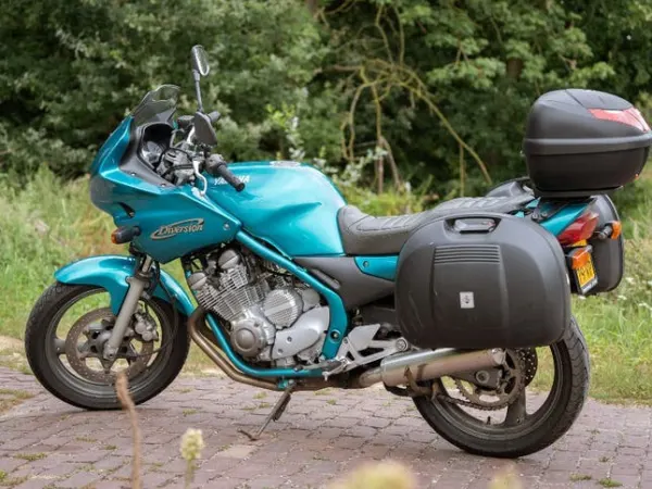 Year unknown Yamaha XJ 600 - €800 · Bidding (1/1)