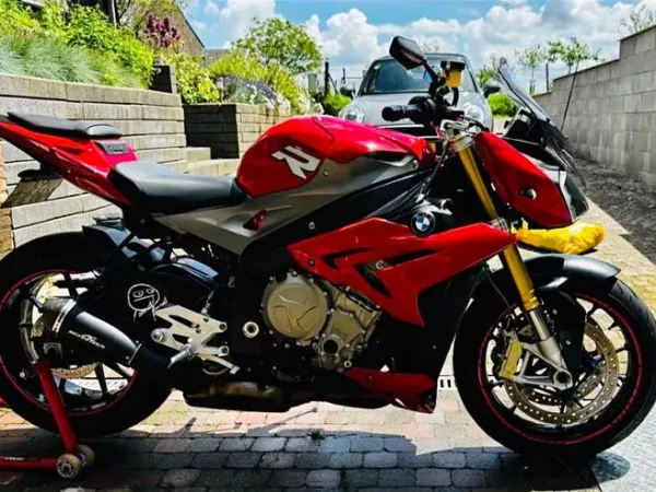 2016 BMW S 1000 R - € 8.950 · Bieden (1/1)